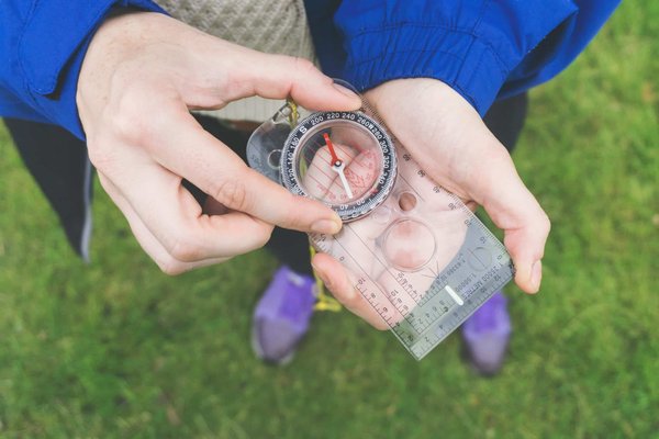 What are the top locations for a culinary exploration of traditional Cornish pasties?
